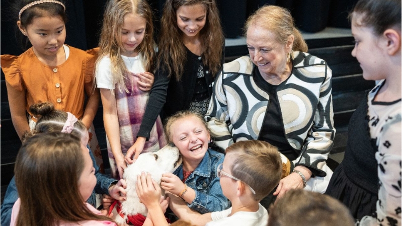 First Lady Justice with students and Malfoy