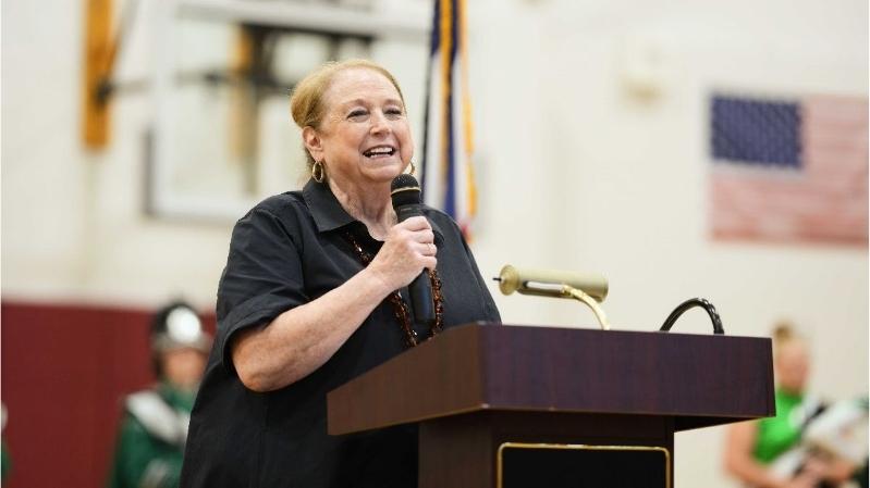 First Lady Cathy Justice at Pineville Elementary